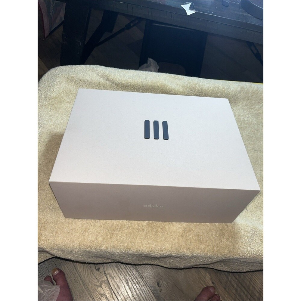 Size 11.5 - Fear of God Athletics x adidas Los Angeles Runner Sesame Cloud White - Picture 6 of 15